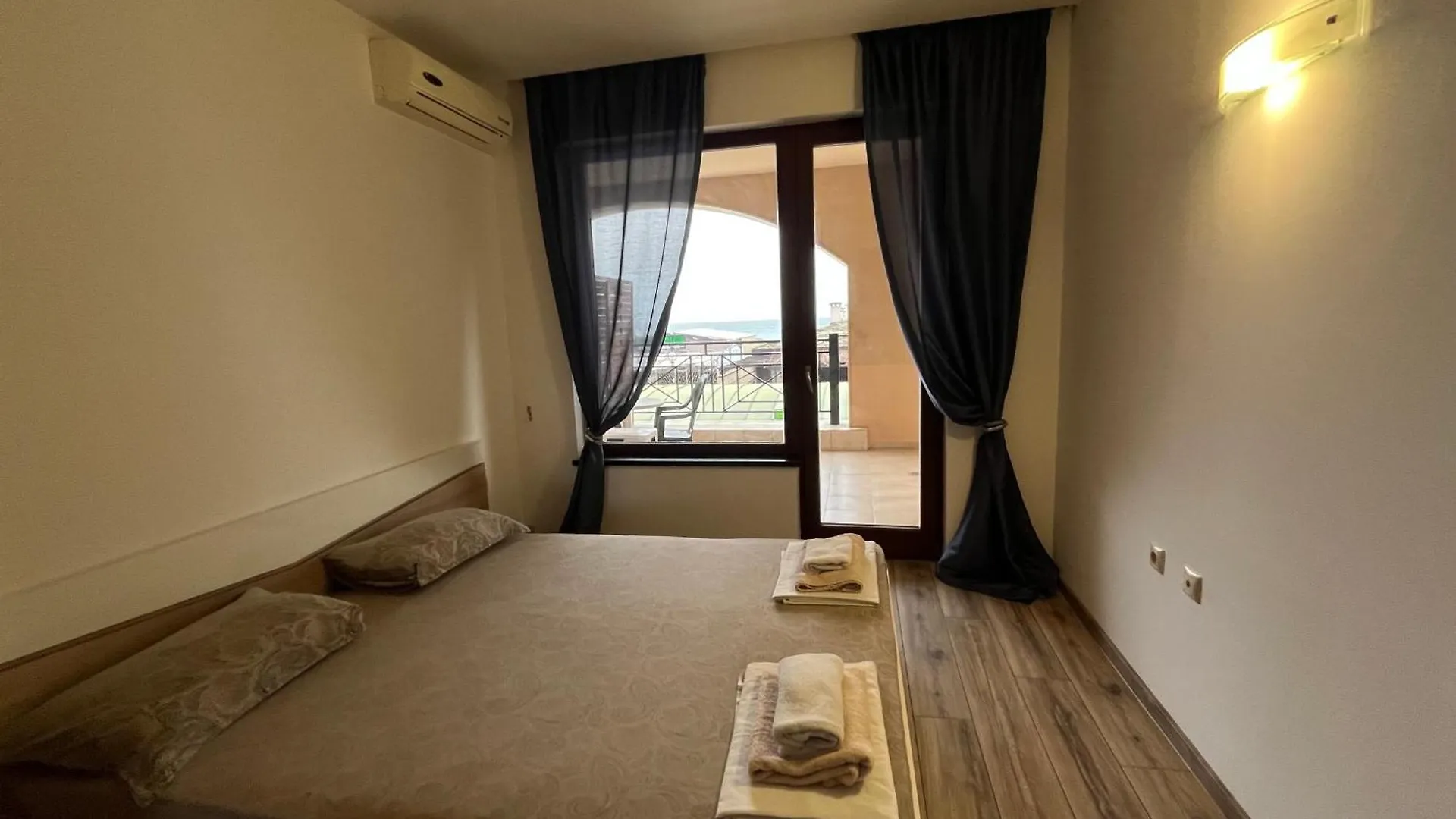 Apartment Sea View Rental Front Beach Golden Sands Bulgaria