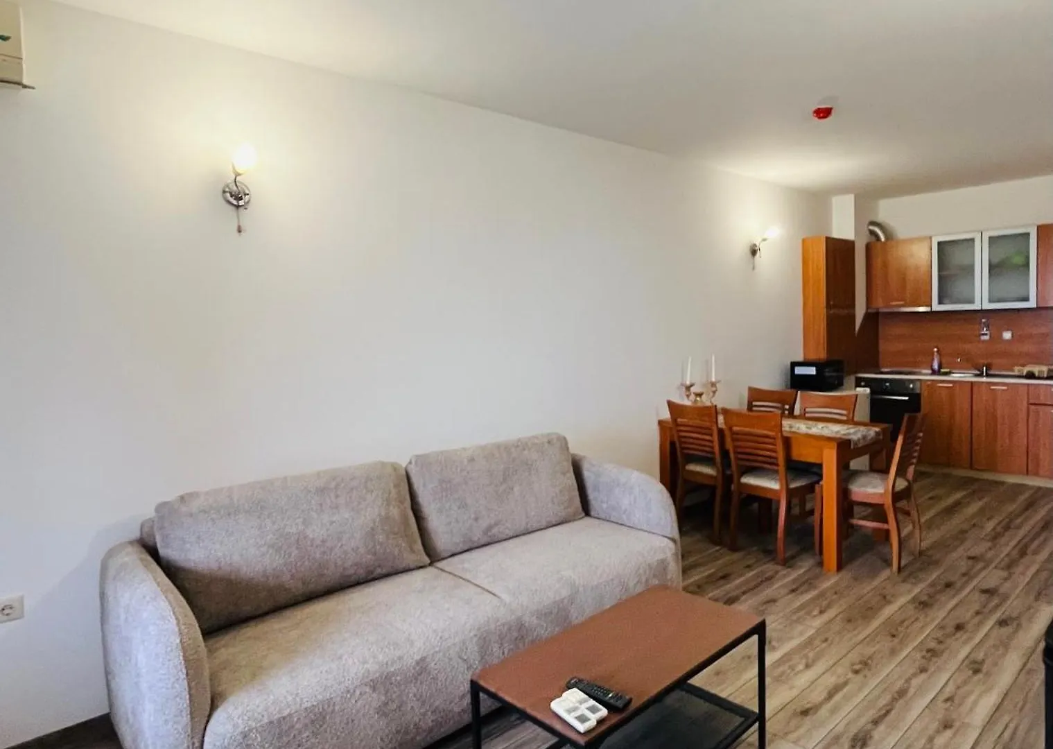 Sea View Rental Front Beach Golden Sands 0*,  Bulgaria