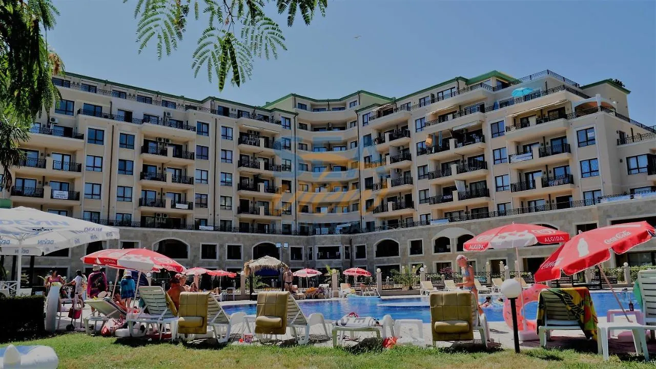 Sea View Rental Front Beach Golden Sands 0*,