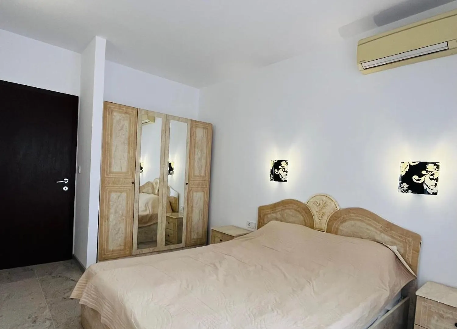 Apartment Sea View Rental Front Beach Golden Sands Bulgaria